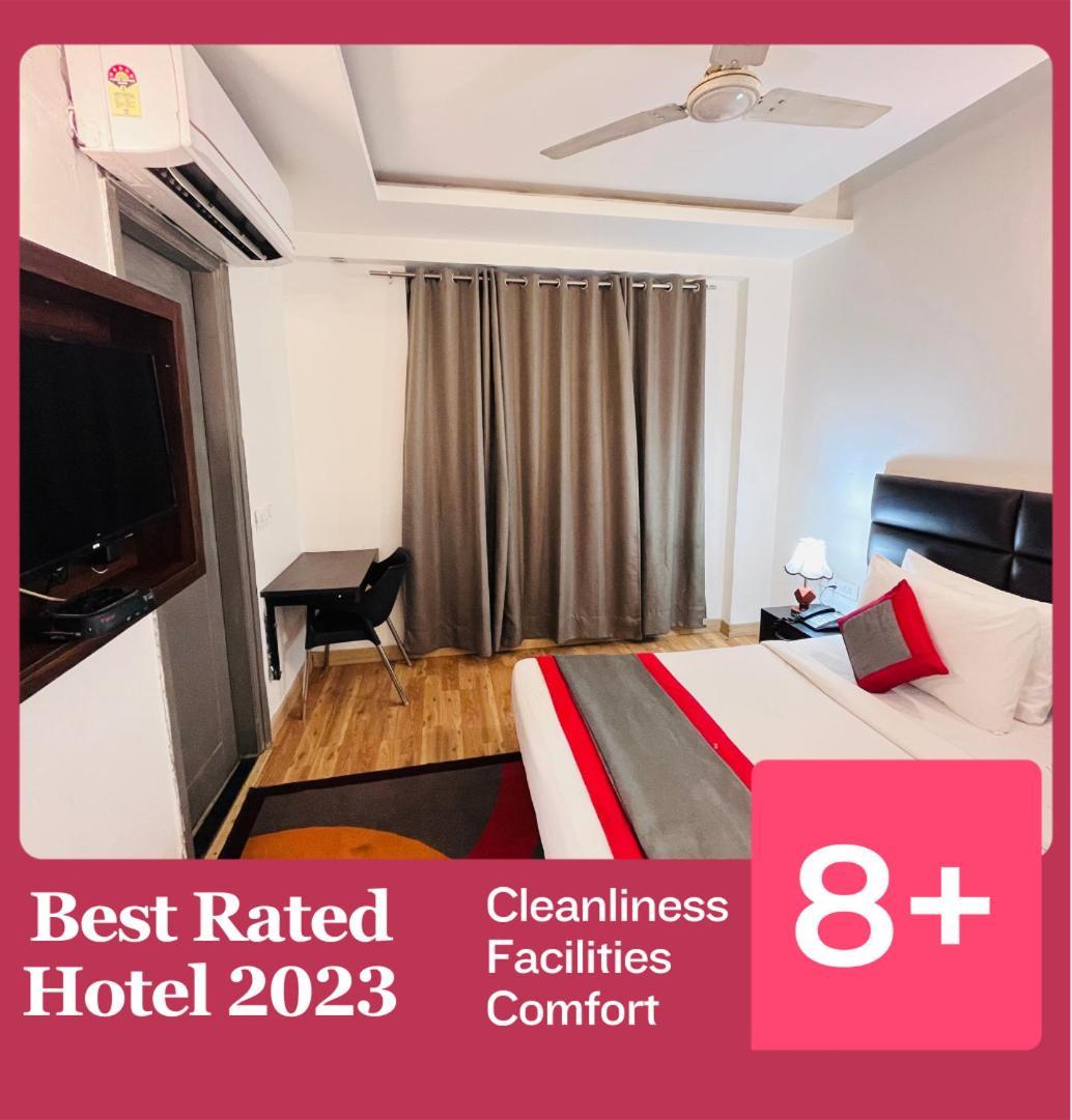 Hotel At Residency Kaushambi Couple Friendly Ghaziabad Bagian luar foto